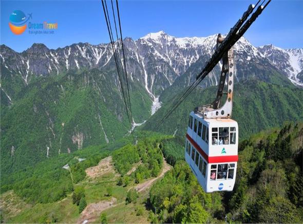 Tour Nhật Bản Khám Phá Shinhotaka Ropeway Mùa Hoa Anh Đào